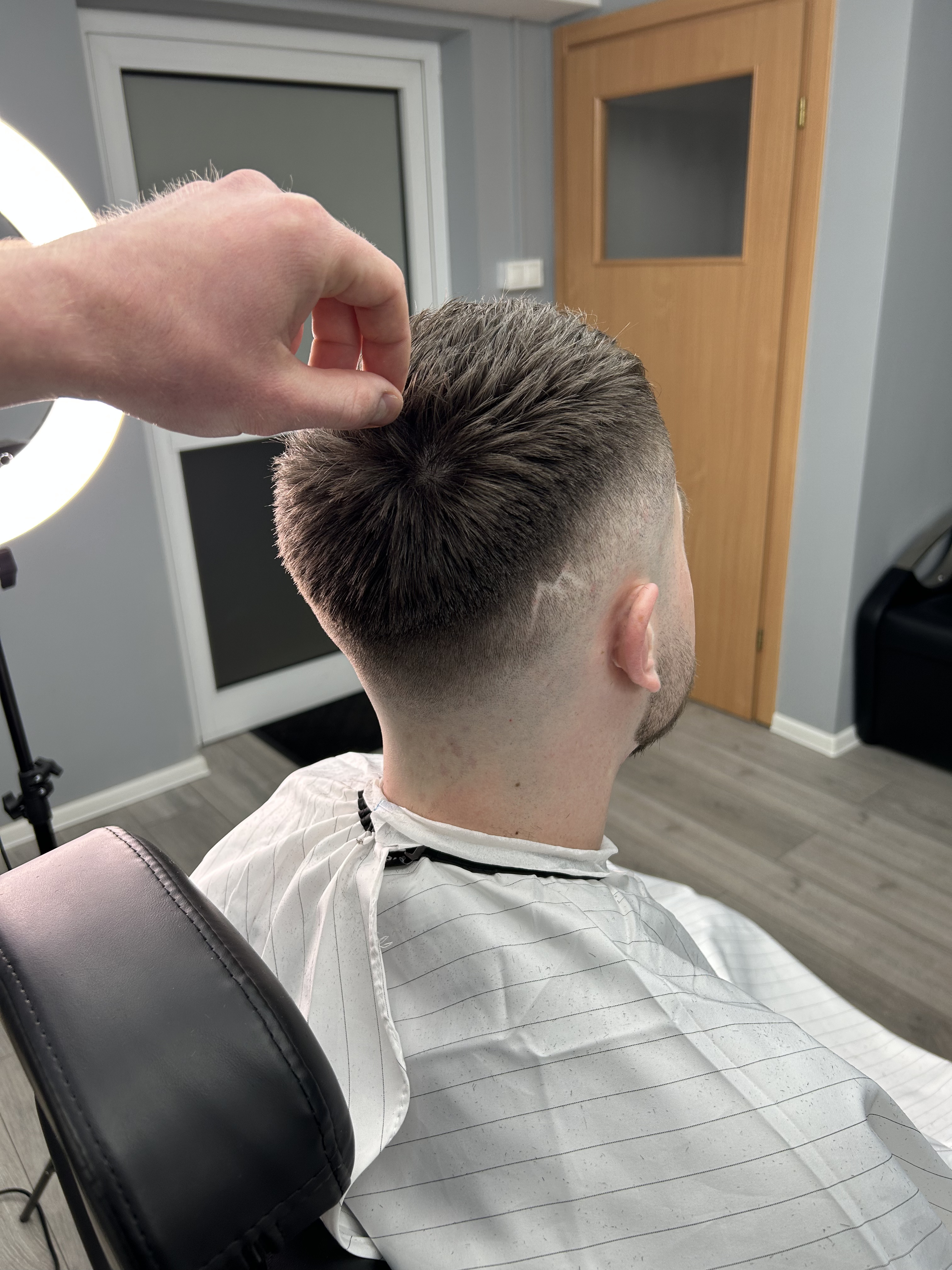 Stylizacja brody w barber shop Rzeszów